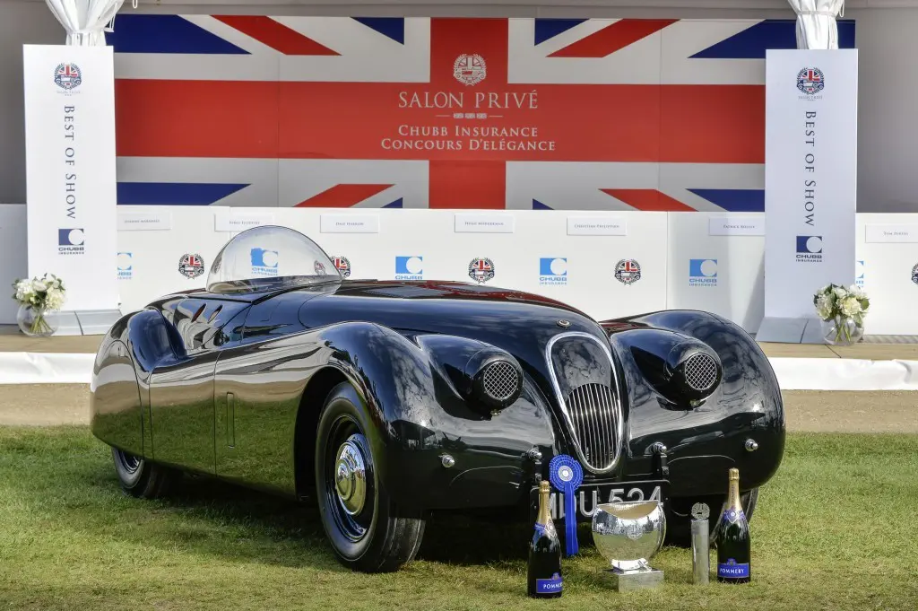Jaguar-XK120-Jabbeke