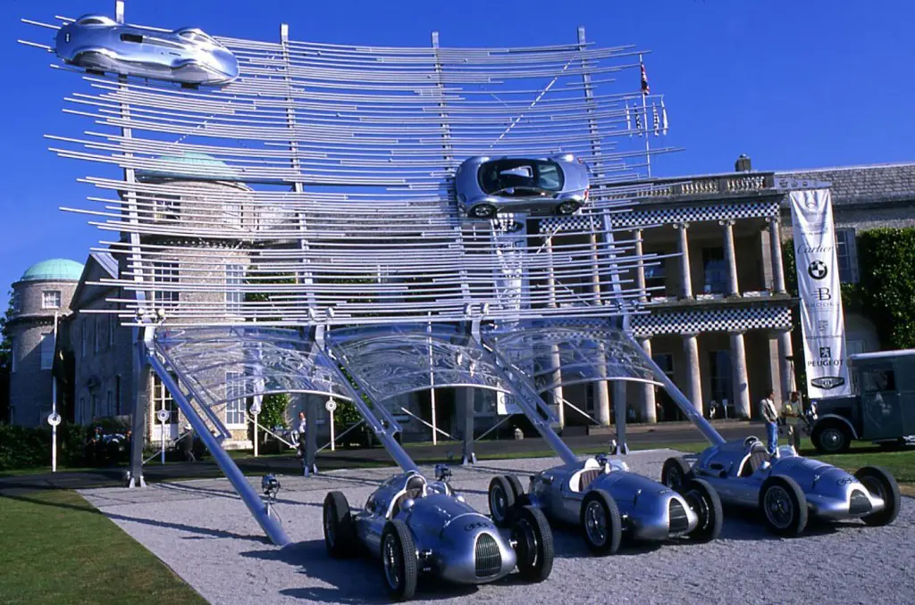 Festival of Speed 1999 - Audi Central Display