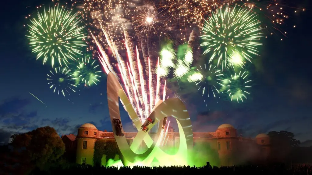 2012-Goodwood-Festival-of-Speed-Sculpture-Lotus