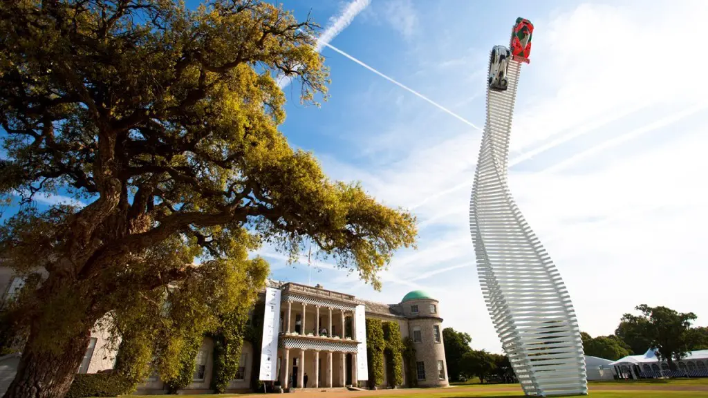2015-Goodwood-Festival-of-Speed-Sculpture-Mazda