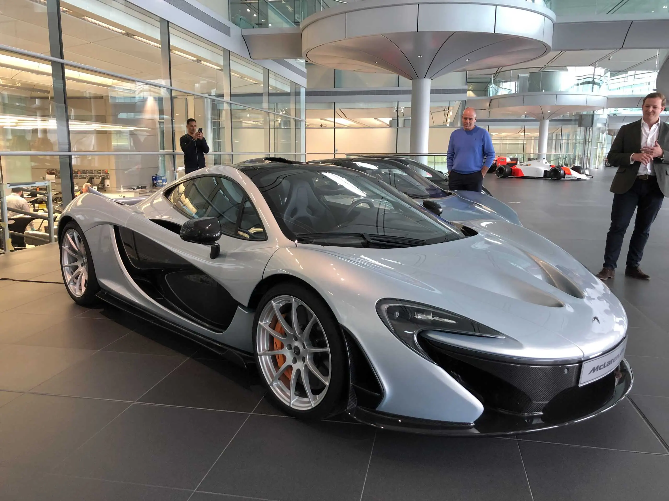 McLaren P1