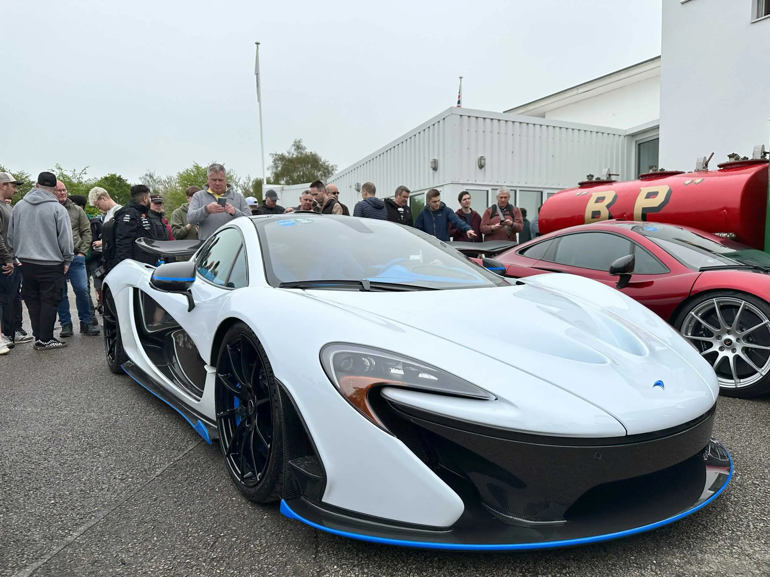 Goodwood Breakfast Club - Supercar Sunday (7 May 2023), McLaren P1 Front Side