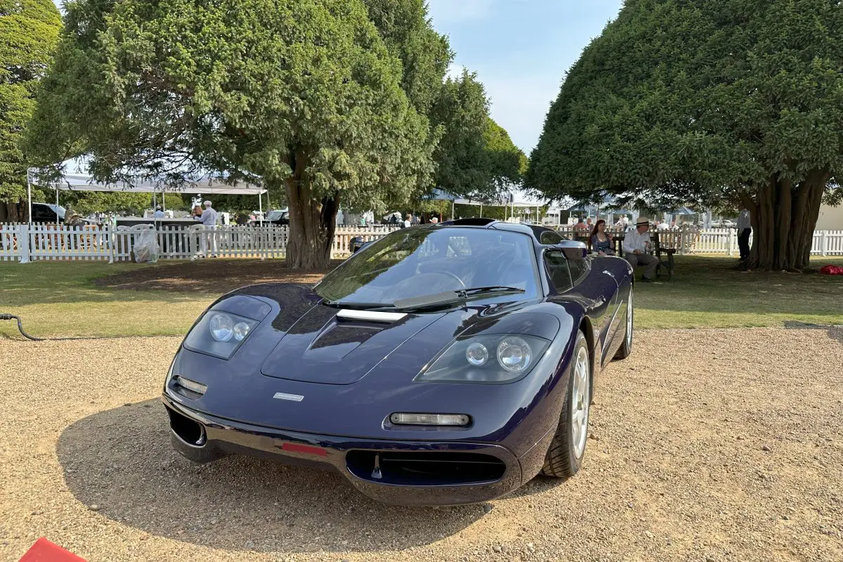 1995 McLaren F1, Front Left View, Concours of Elegance 2024 at Hampton Court Palace