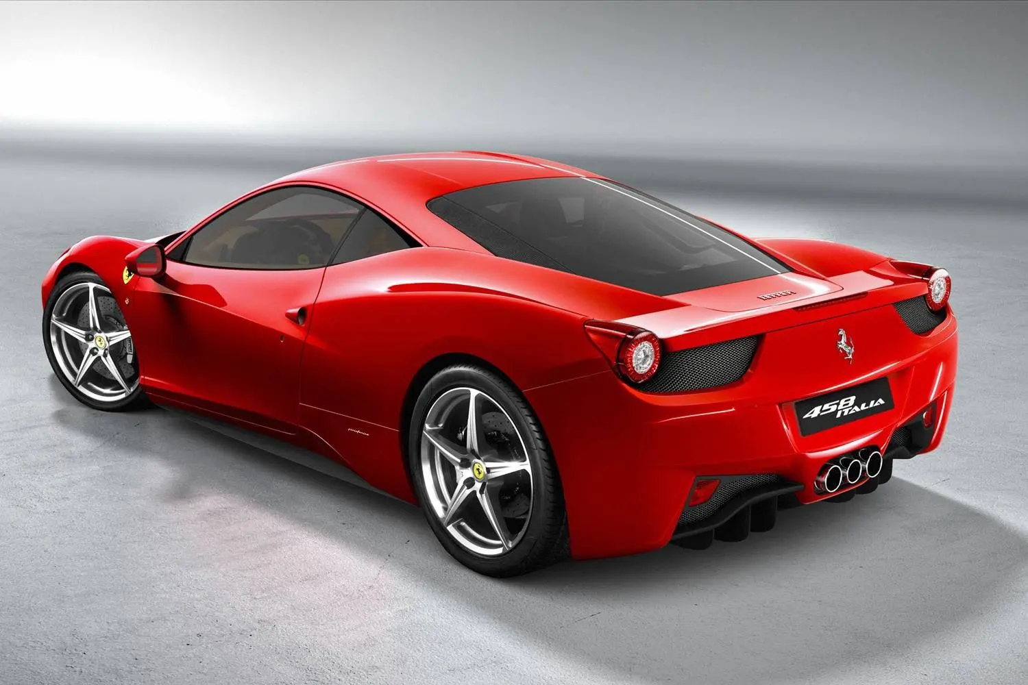 Kobe Bryant – Ferrari 458 Italia