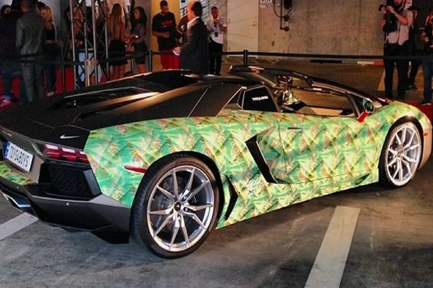 lebron-james-lamborghini-aventador