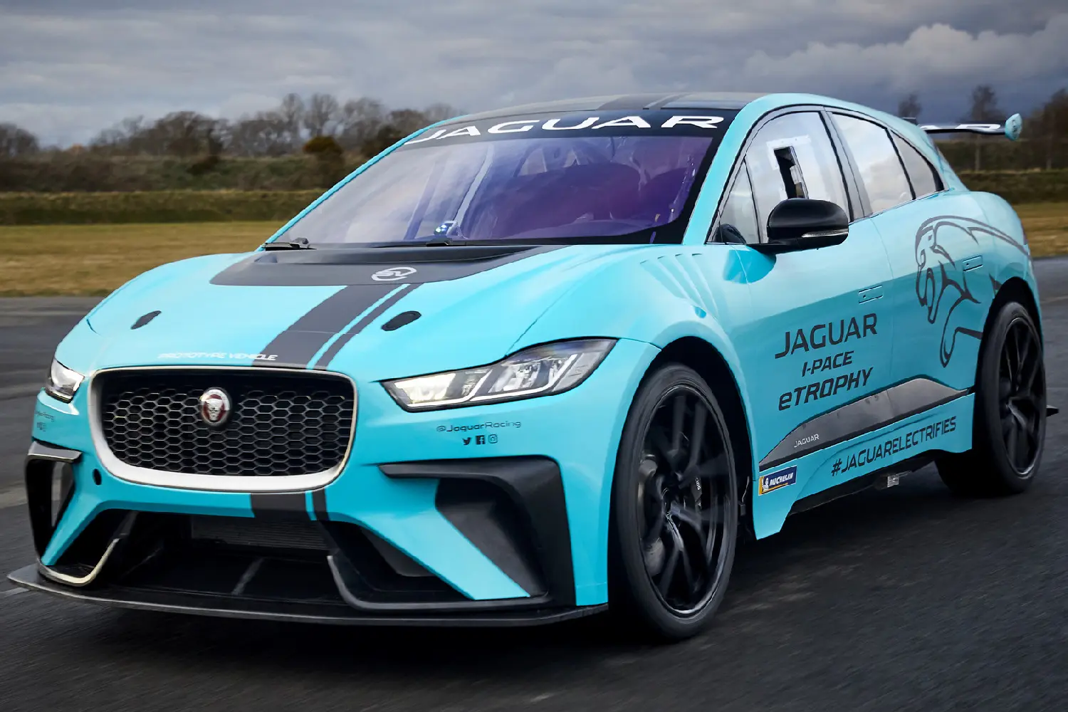 Jaguar I-PACE eTROPHY