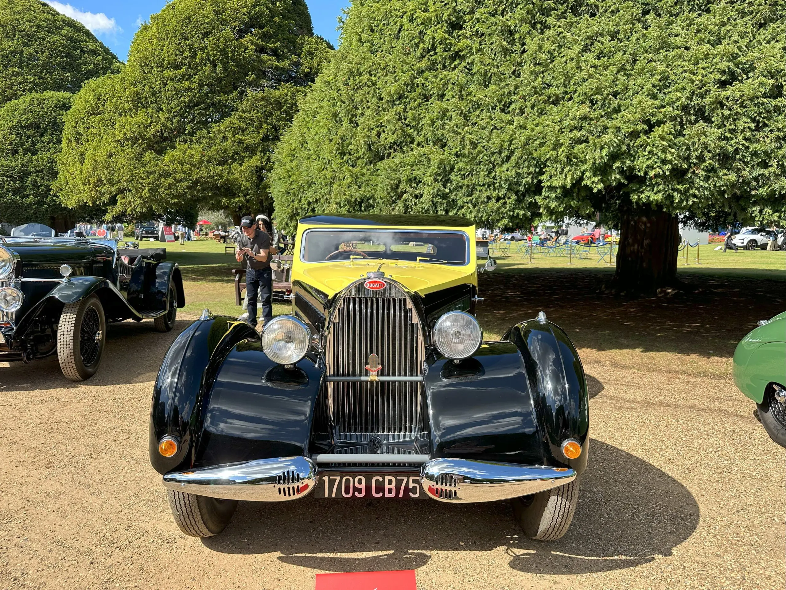 Concours of Elegance 2025 (1940 Bugatti Type 57 Atalante -front view)