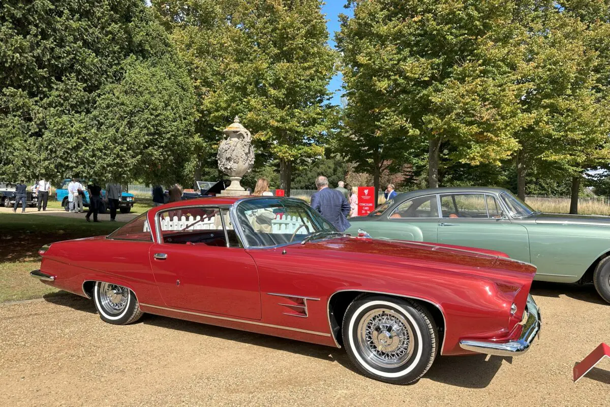 Concours of Elegance 2025 (1961 Ghia L 6.4 Coupe - side view)
