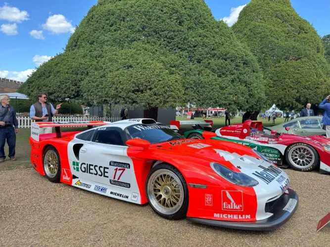 Concours of Elegance 2025 (1997 Porsche 993 GT1 Evo - front side view)