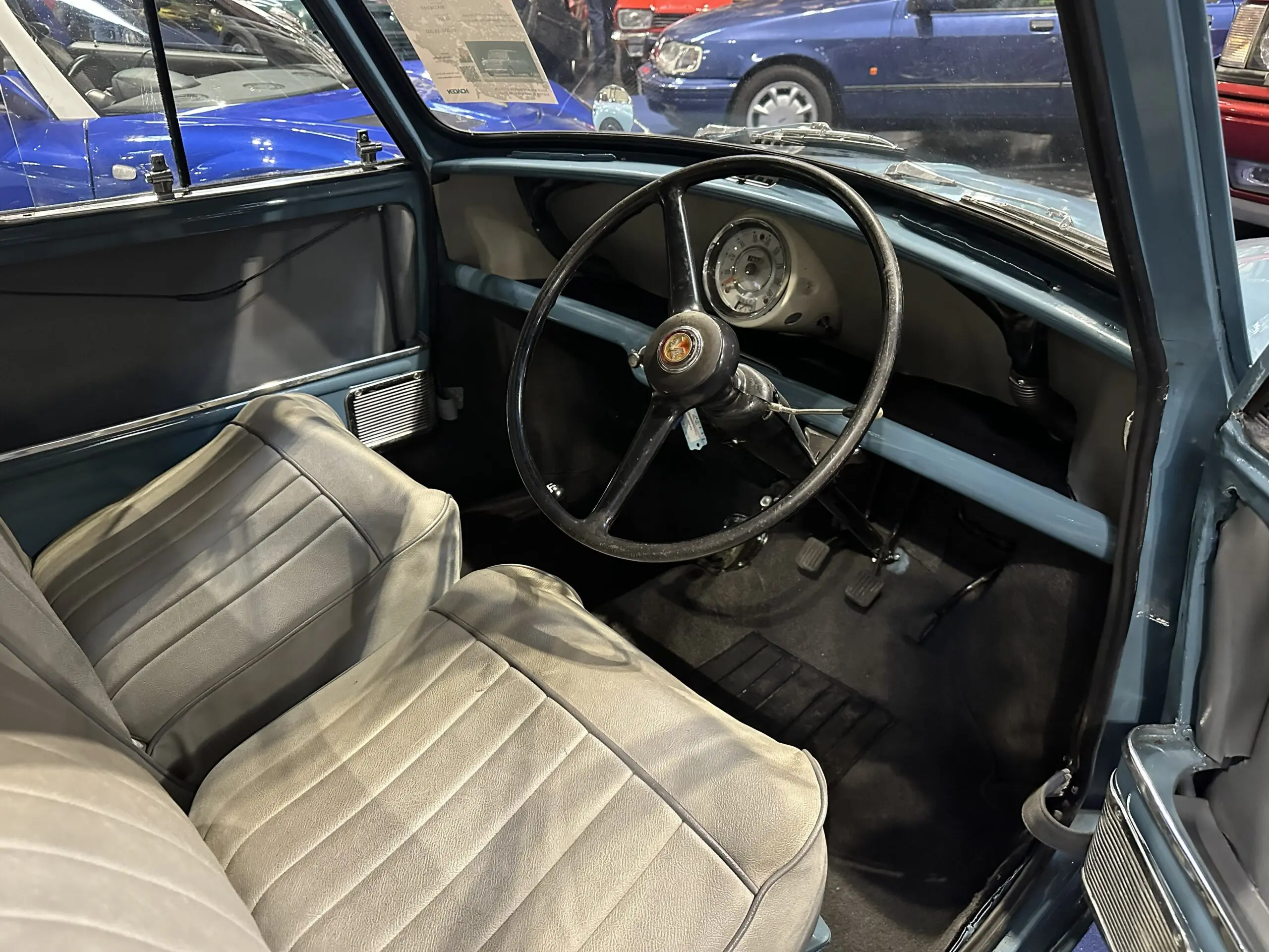 Classic Motor Show 2025 (1959 Morris Mini Minor - interior)