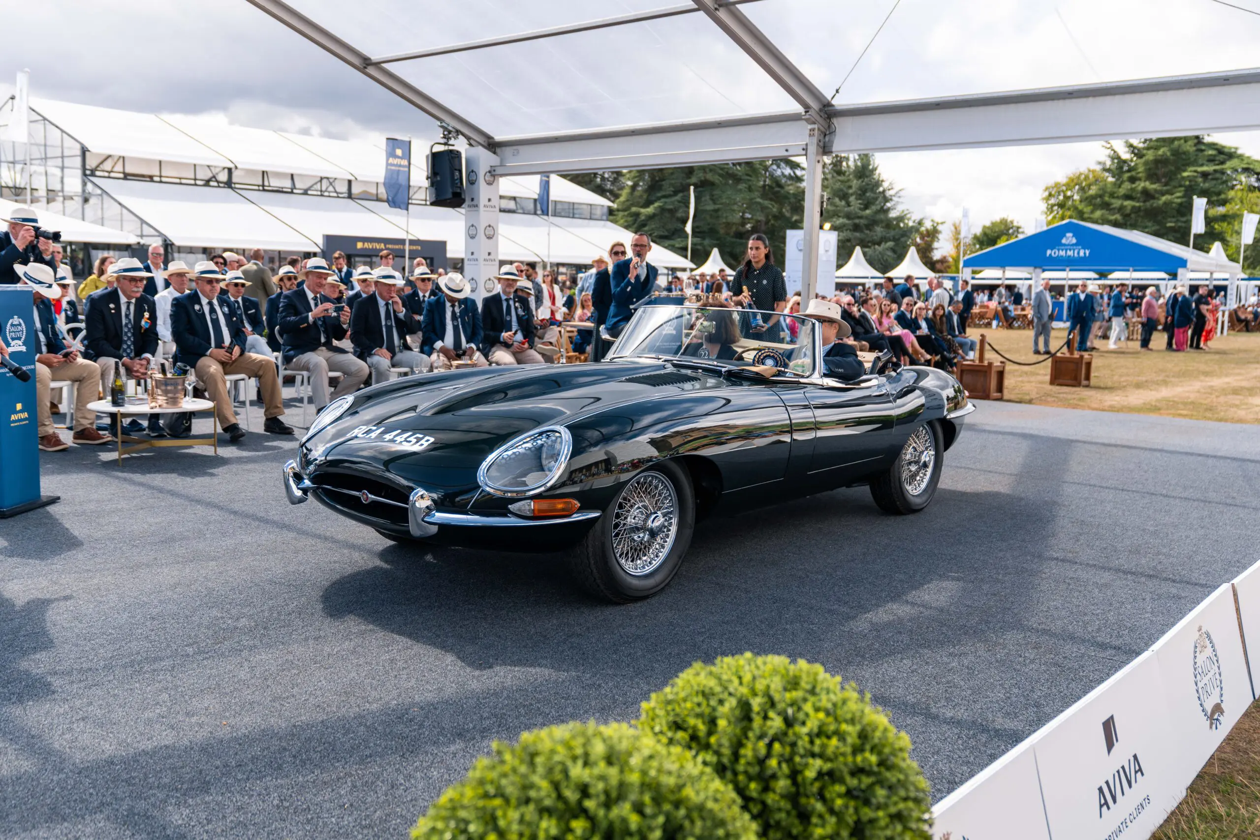 Salon Prive 2025 (1964 Jaguar E-type Series 1 3.8 OTS)