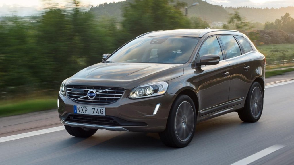 buyers_guide_-_volvo_xc60_2014_-_front_quarter