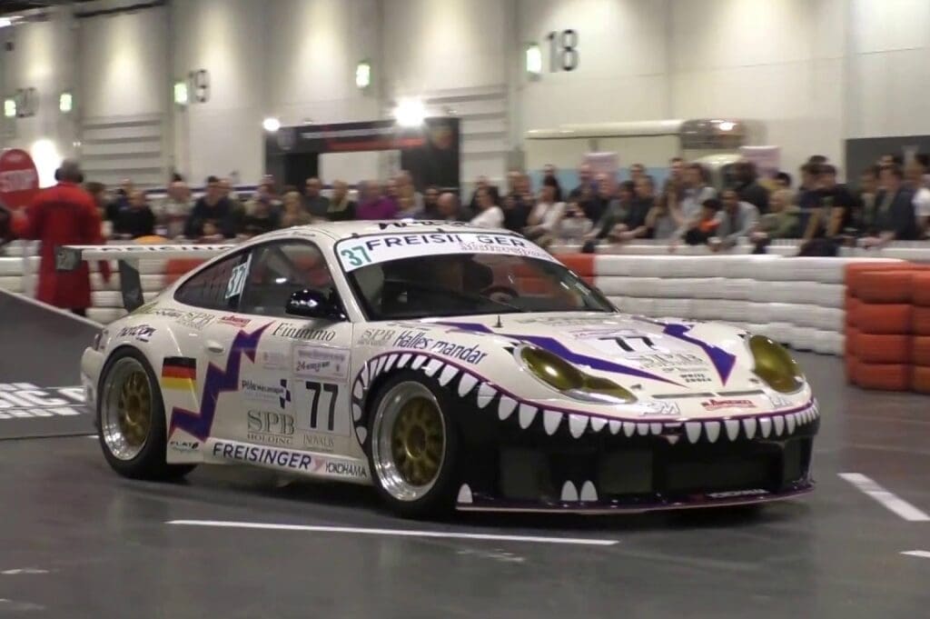 The 2017 London Classic Car Show Grand Avenue Sports Racer Class (video ...