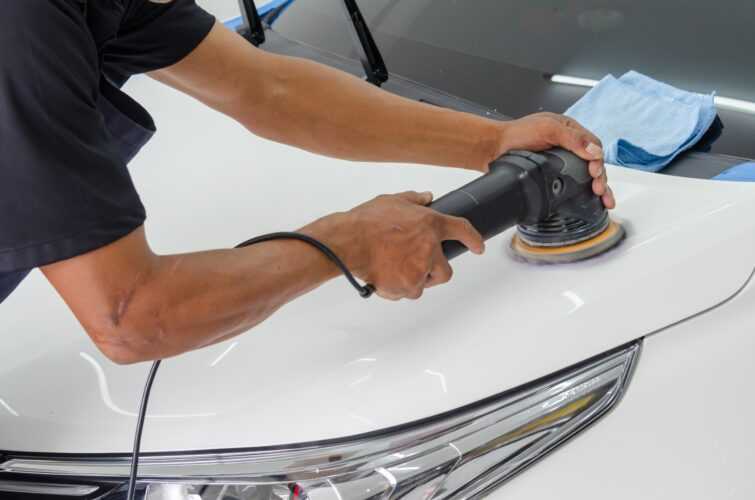 Buffing cleaning car