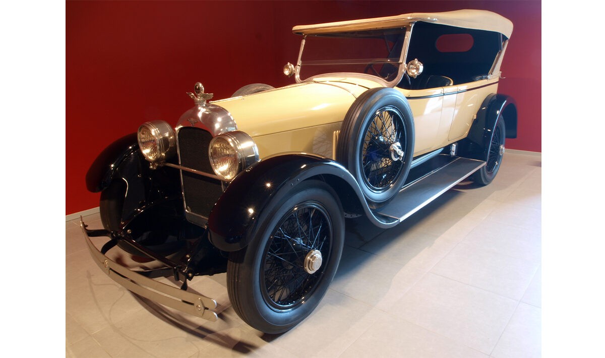 Duesenberg Model A Rubay Touring (1923)
