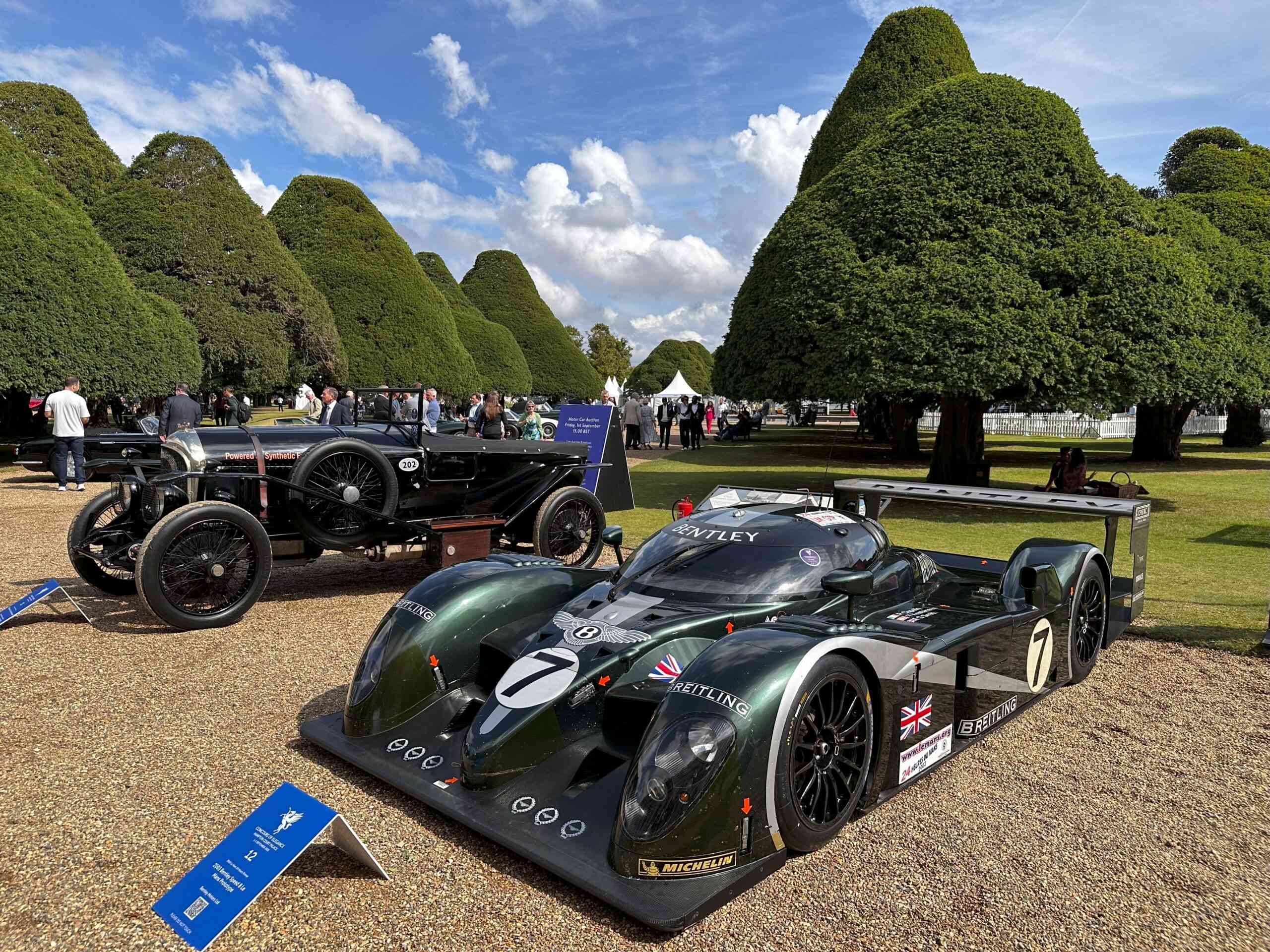 Le Mans racing car: Bentley