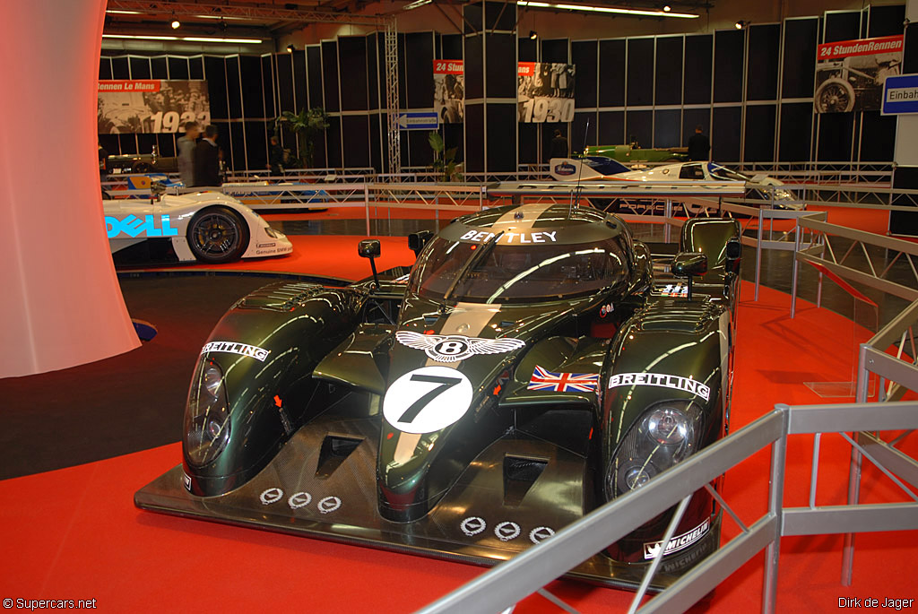 2003 Bentley Speed 8 Showroom