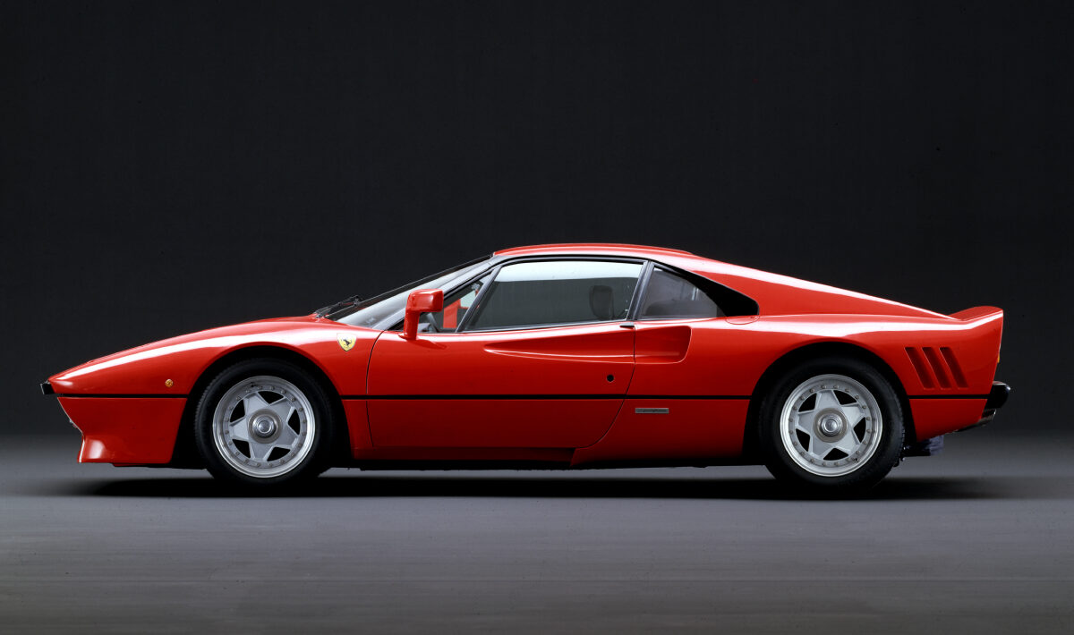 Ferrari GTO Profile