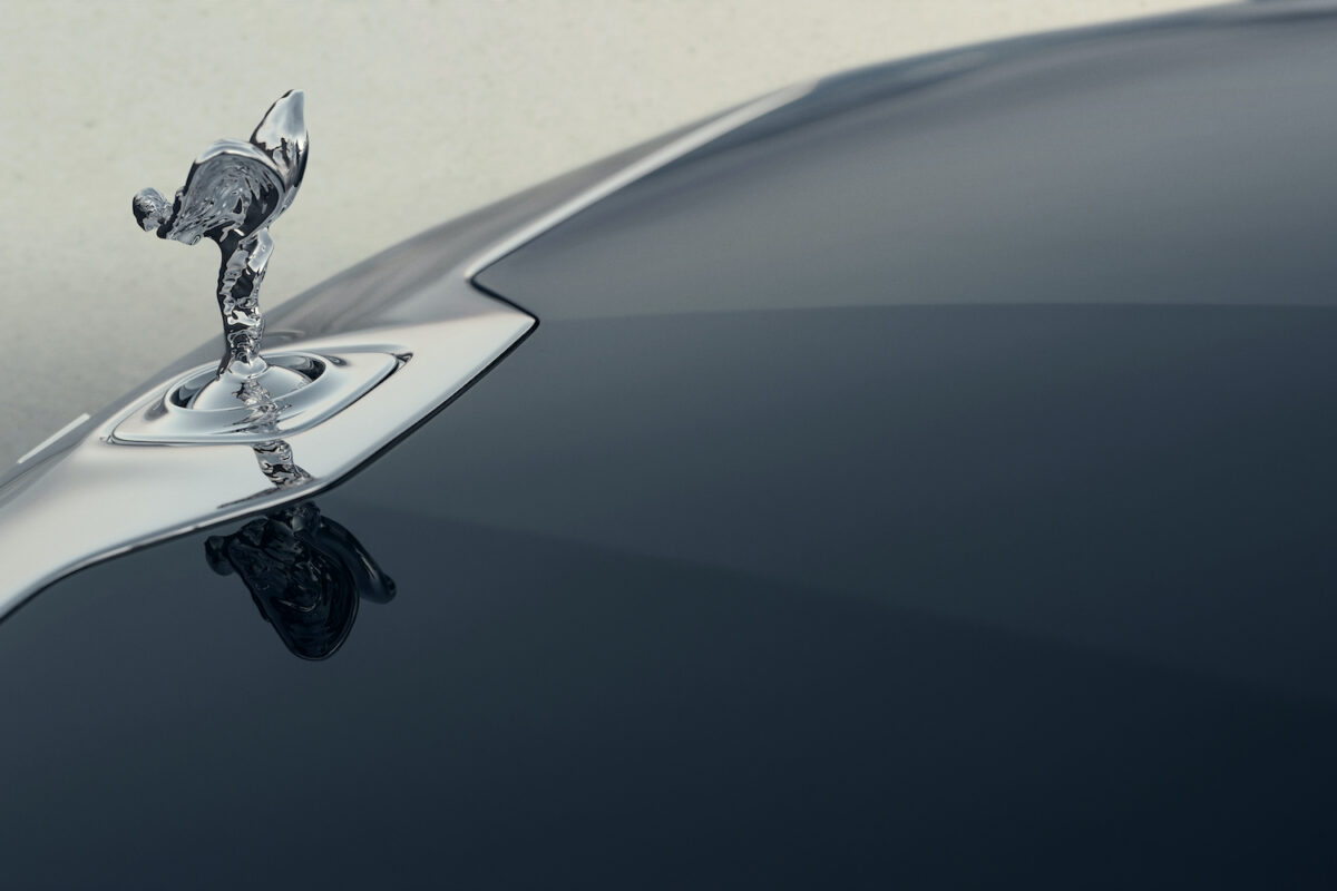 Rolls-Royce Arcadia Droptail Emblem Close-Up