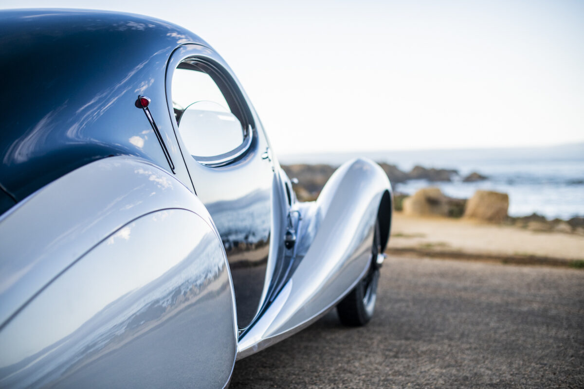 Talbot-Lago T150C SS ‘Teardrop’ by the sea Right Side