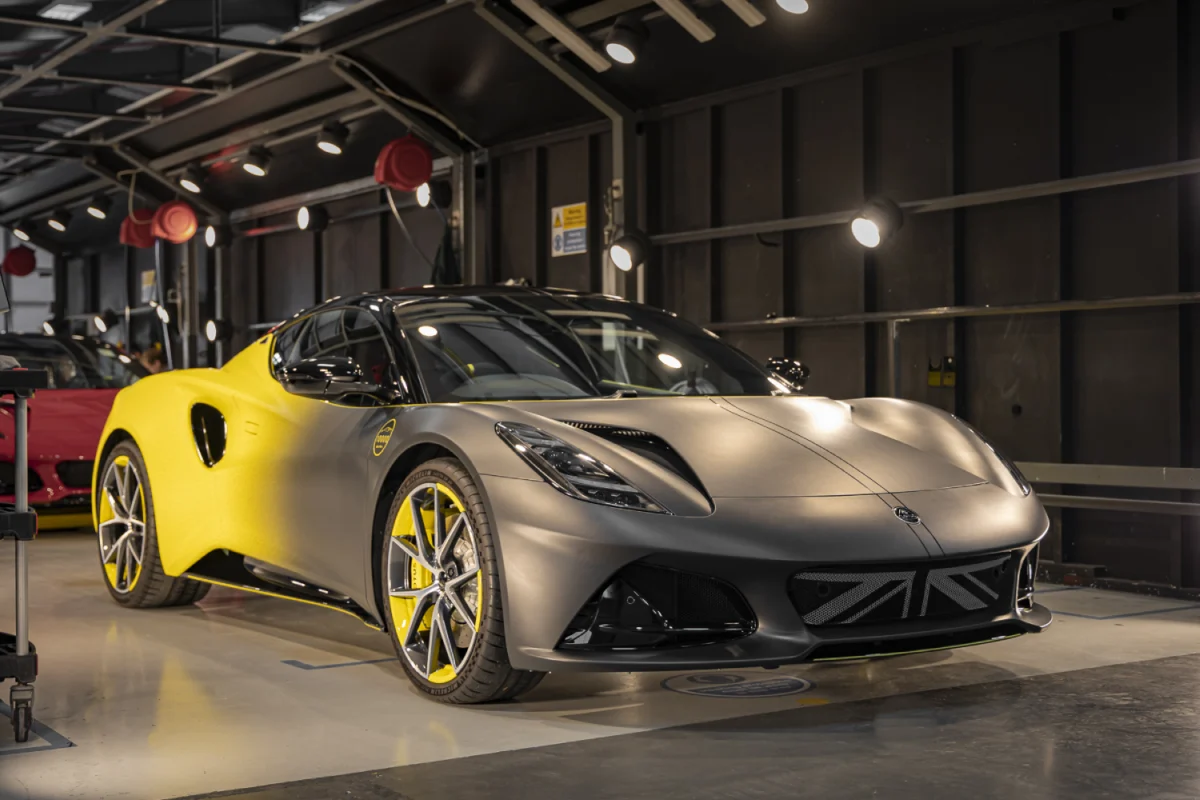 10,000th Lotus Emira produced in Hethel
