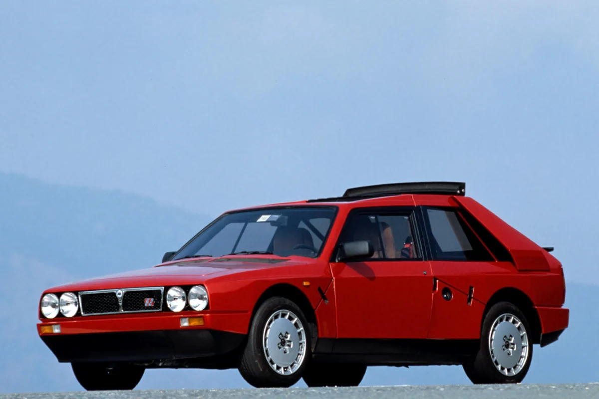 1985 Lancia Delta S4 Stradale