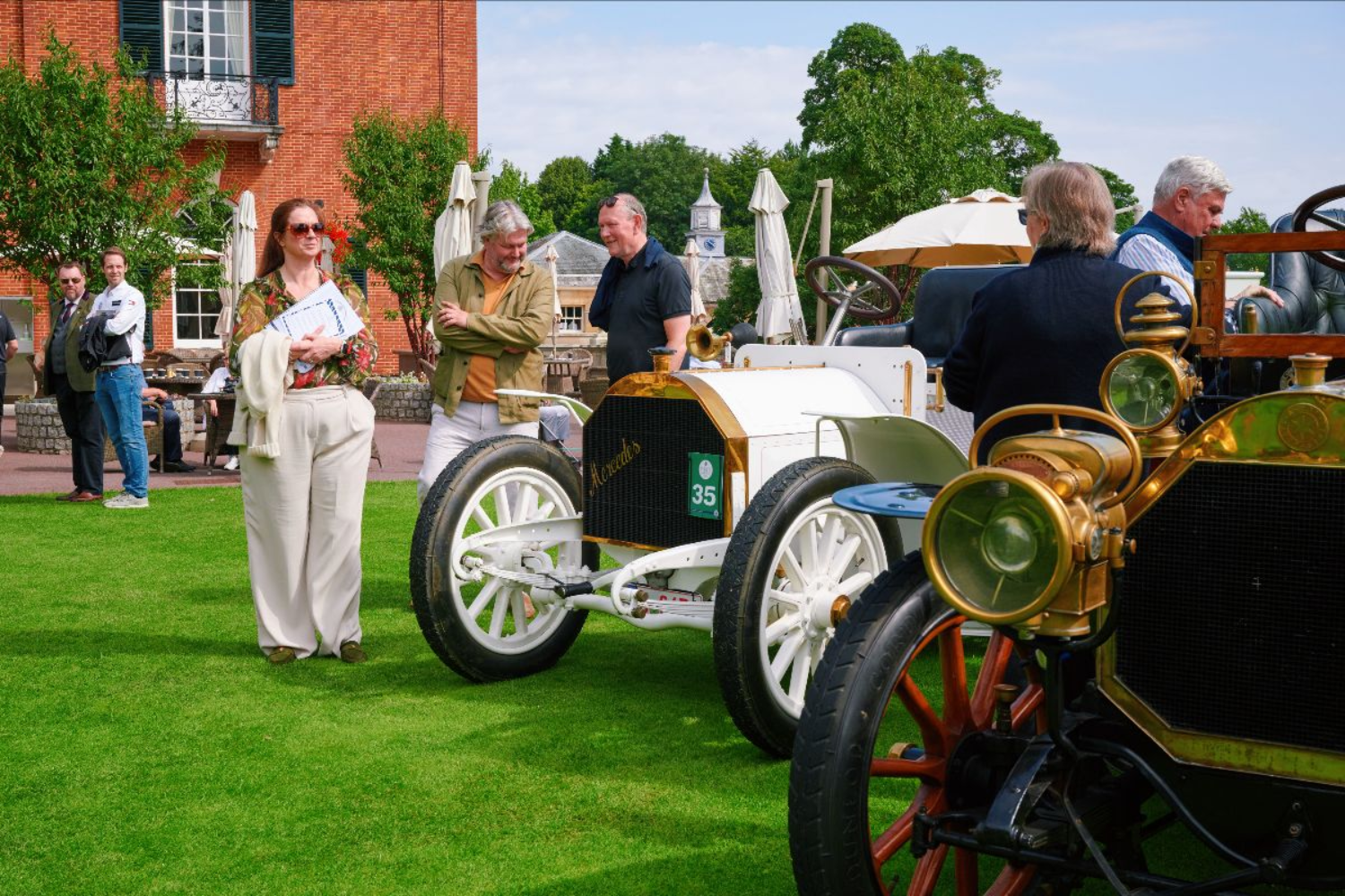 The Royal Automobile Club's Concours 4