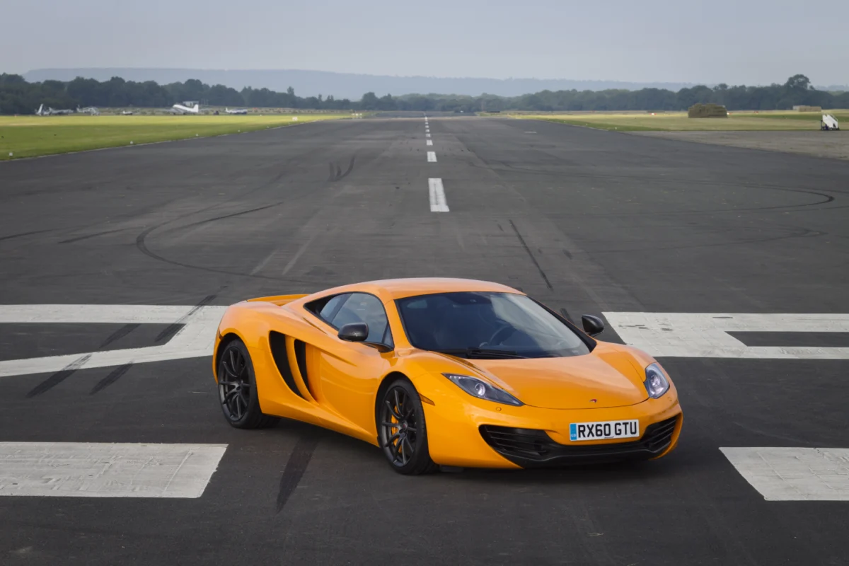mclaren-MP4-12c-