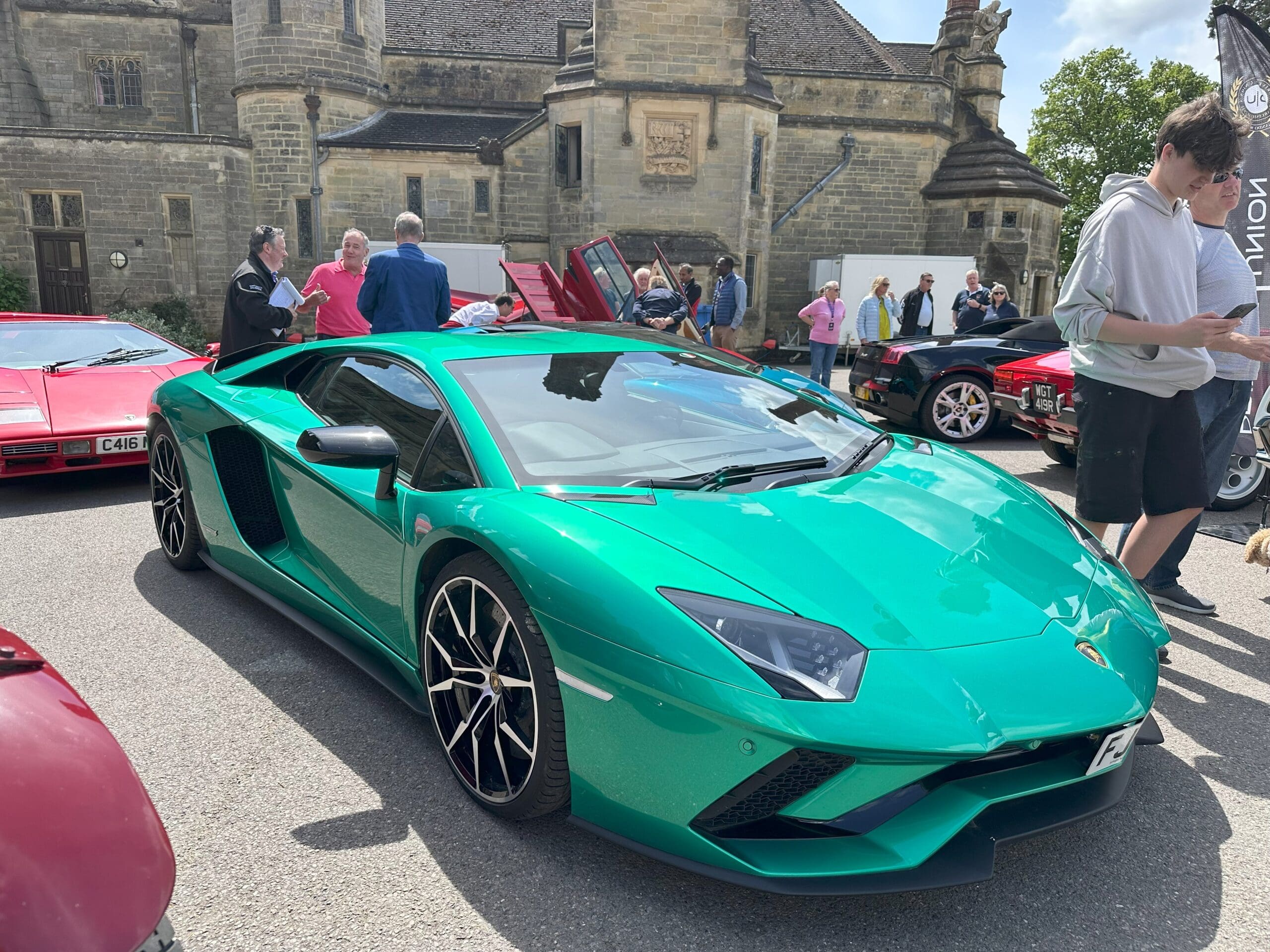 Drivers Union Concours 2025 (Lamborghini Aventador - metallic green)
