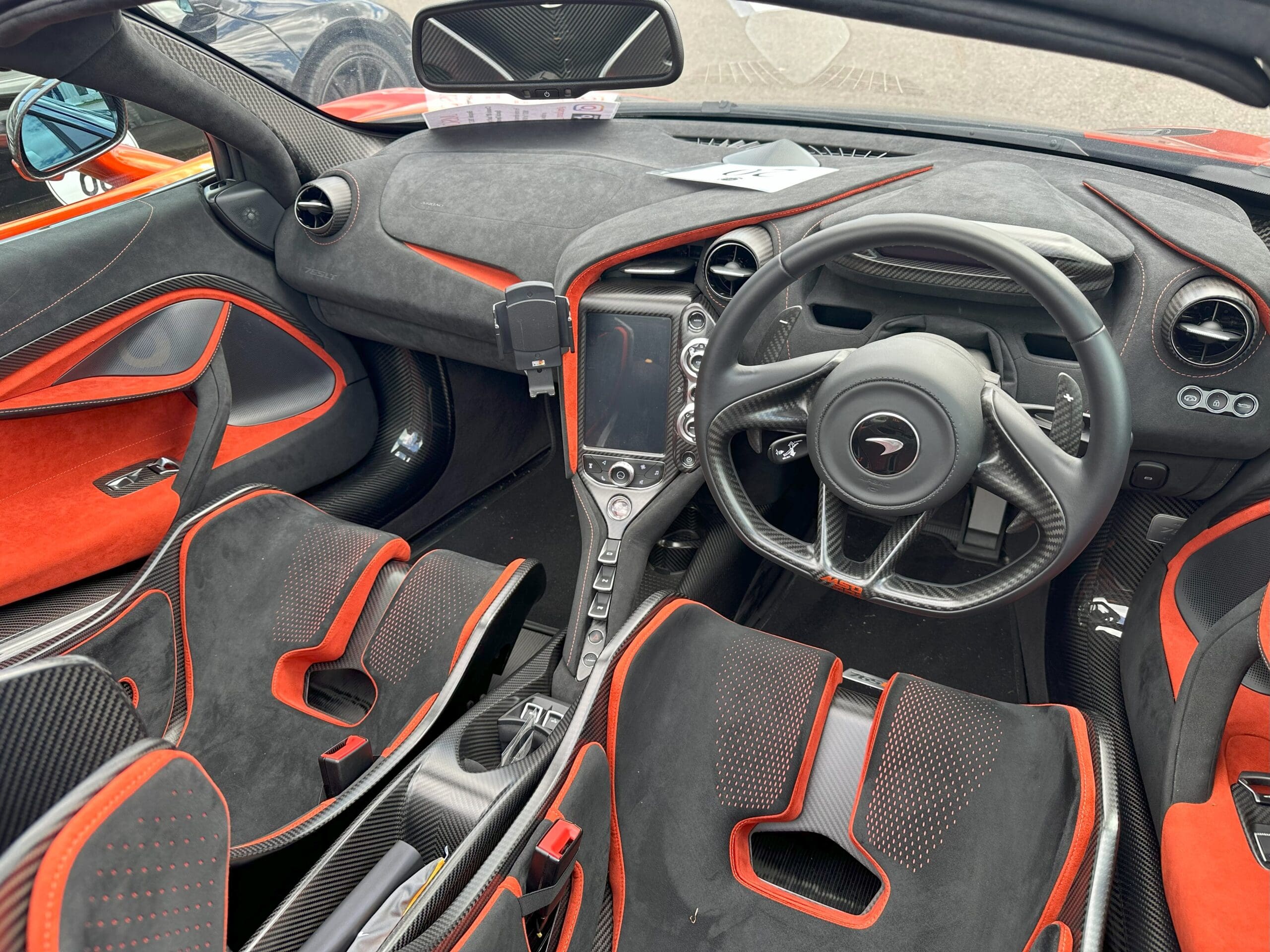 Drivers Union Concours 2025 (McLaren 765 LT - interior)