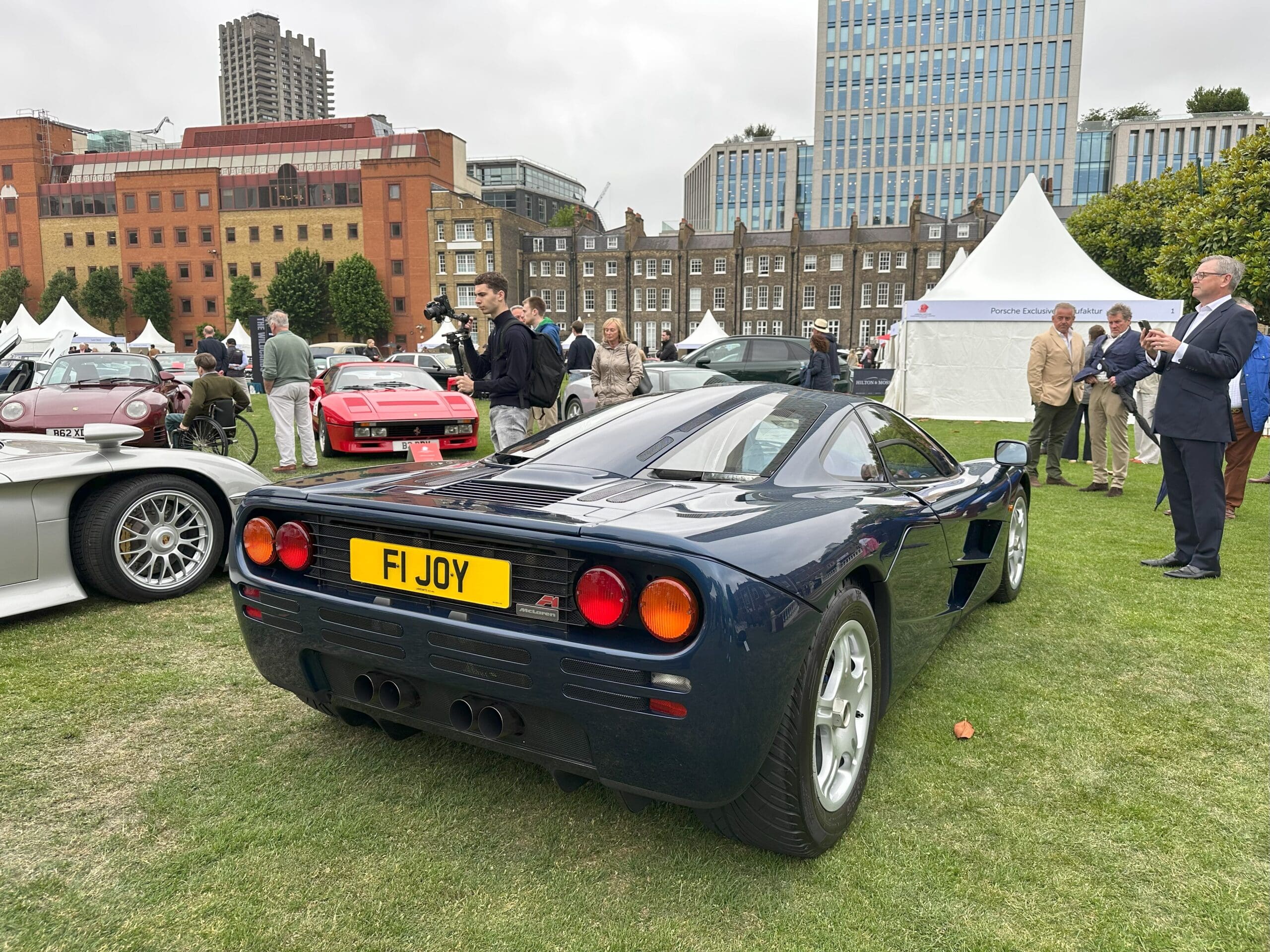 London Concours 2025 (1995 McLaren F1 - rear profile)