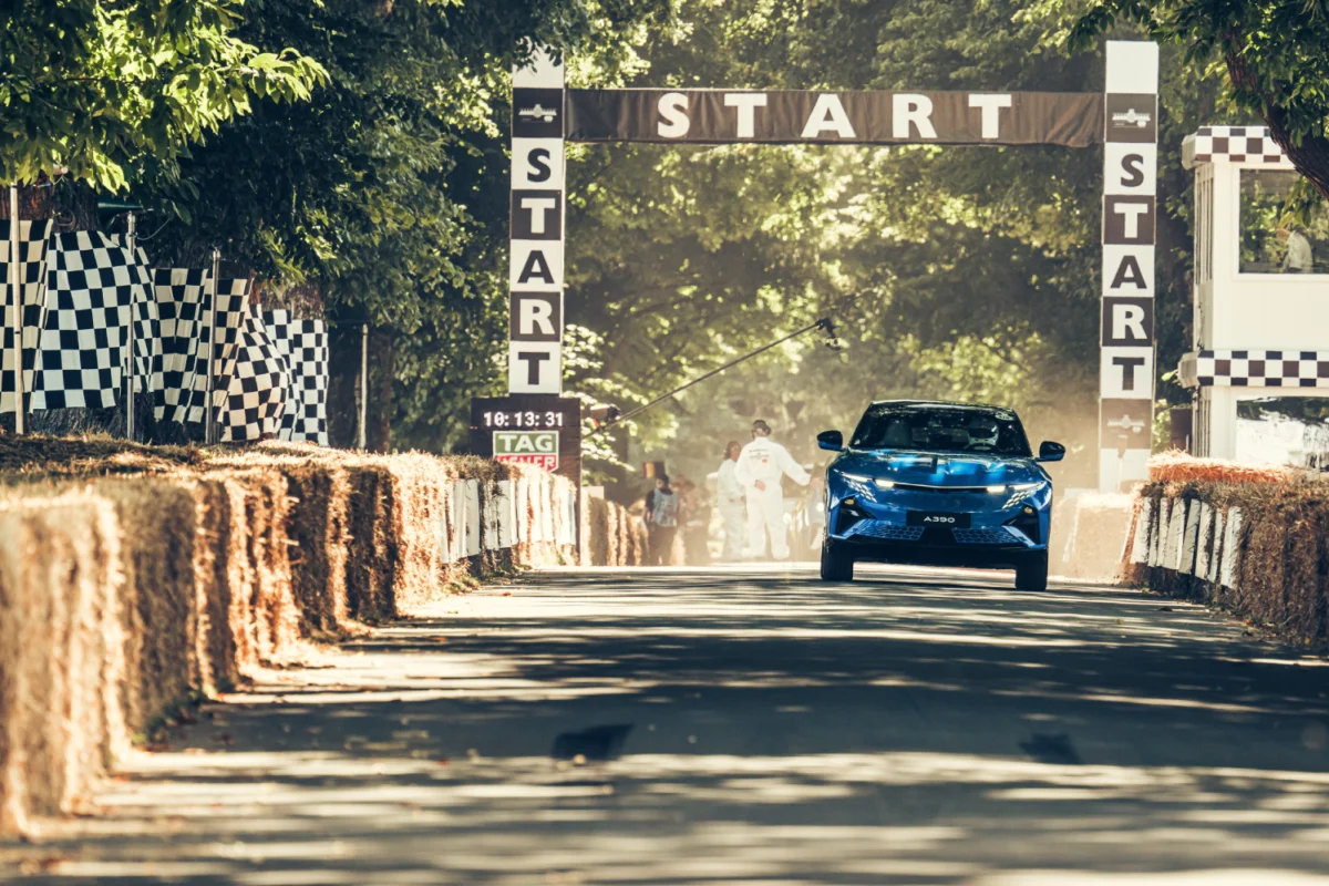 Alpine A390 startline