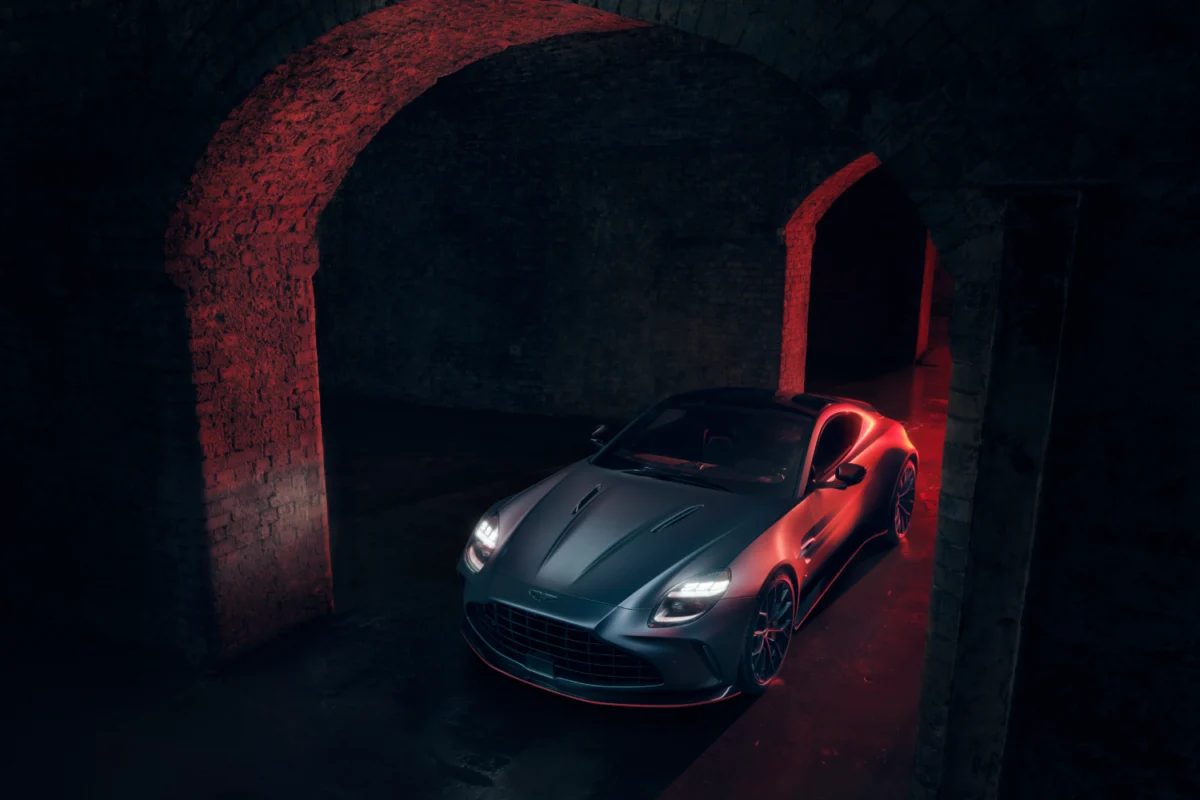 Aston Martin Vantage S - front left view