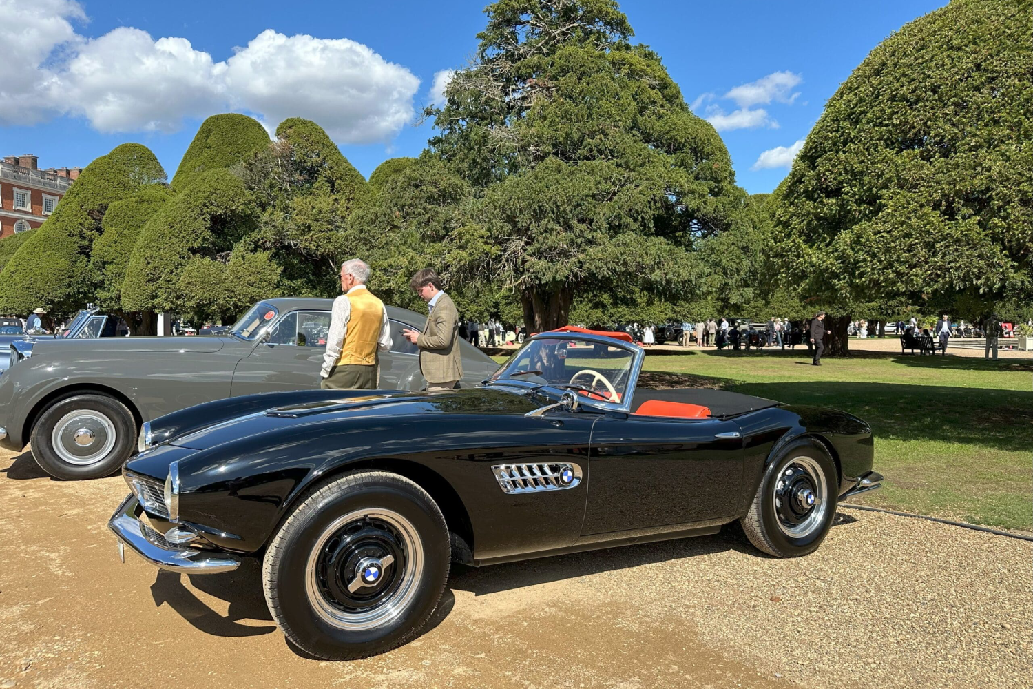 Concours-of-Elegance-2025-1957-BMW-507-Roadster-Series-II-scaled