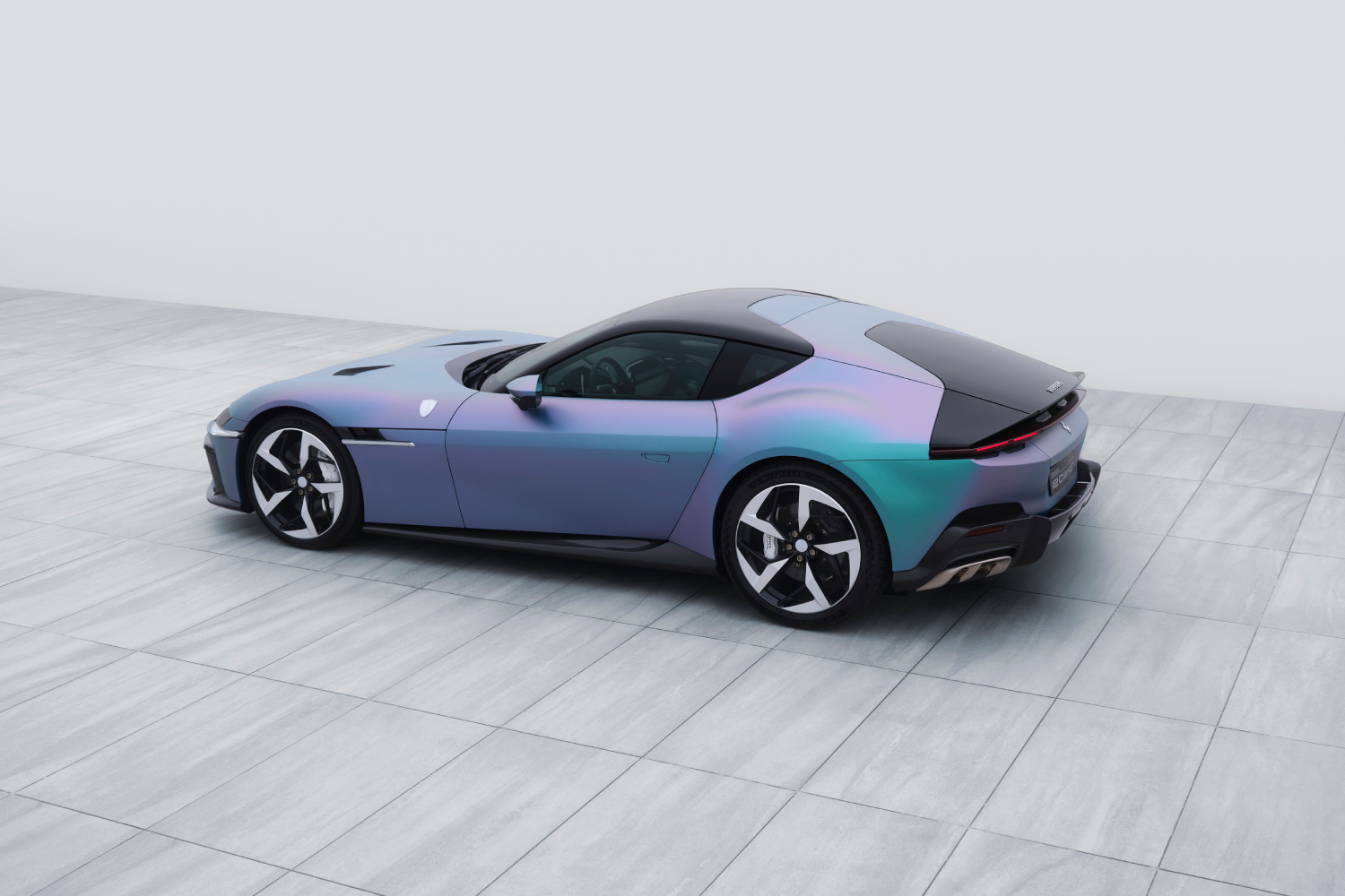 Ferrari 12Cilindri - rear left side