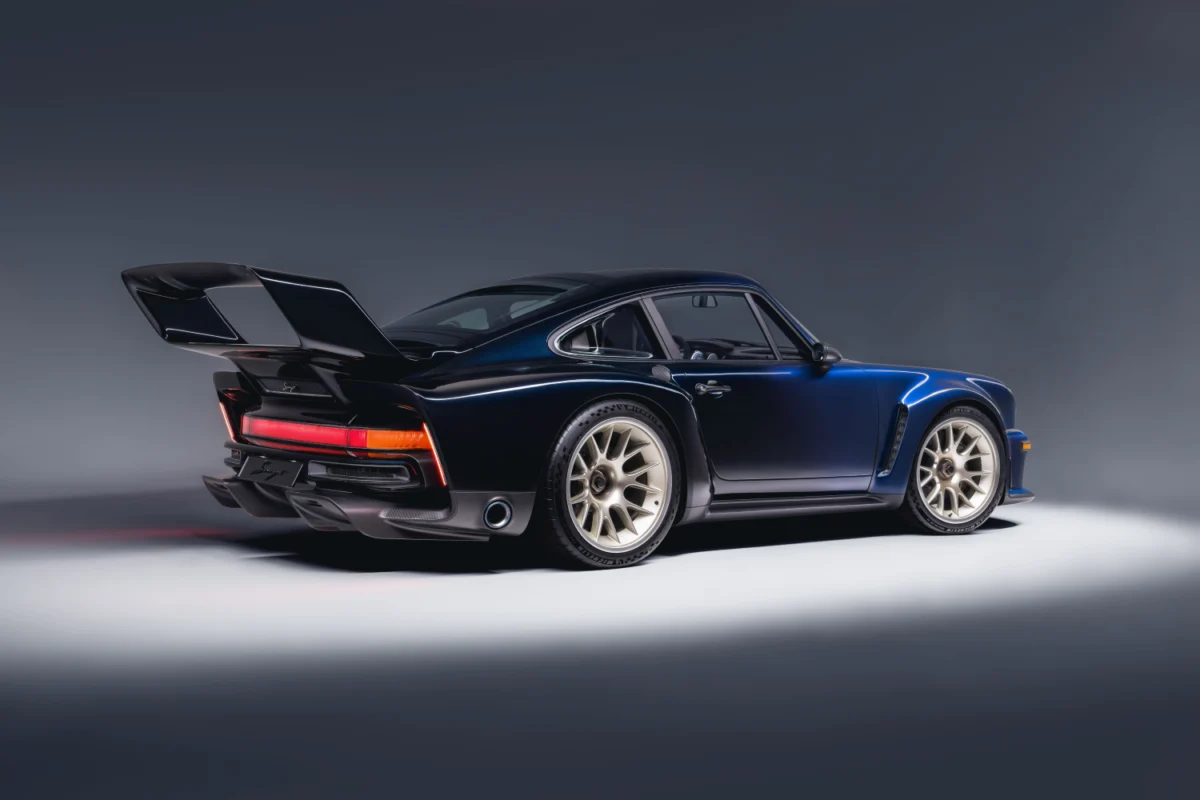 Porsche 911 Sorcerer - rear right side
