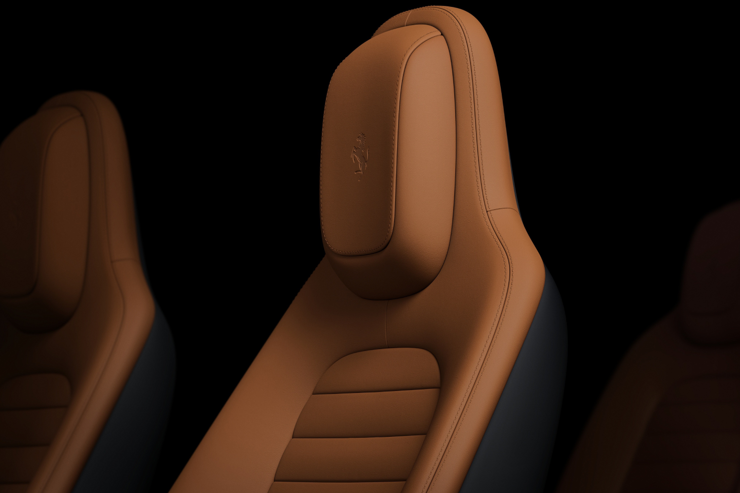 Ferrari Luce - seats