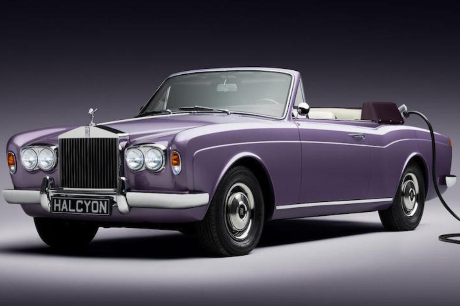 Halcyon Cars Rolls-Royce Corniche (remastered). Sloane Street Concours