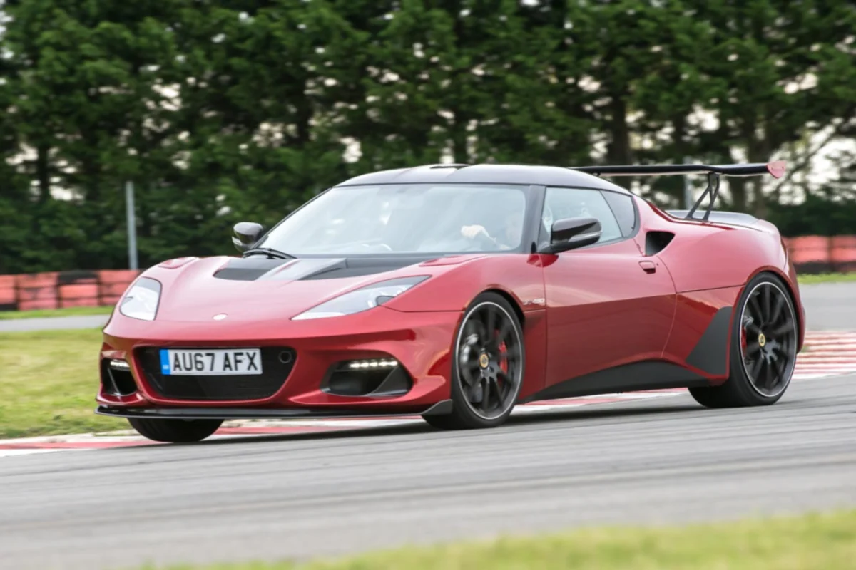 Lotus Evora GT430 (1)