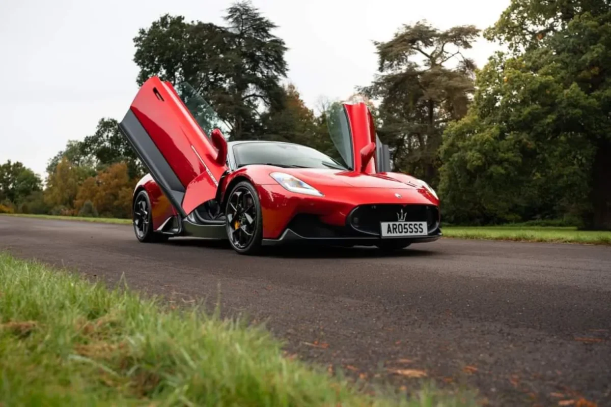 Maserati - MC20