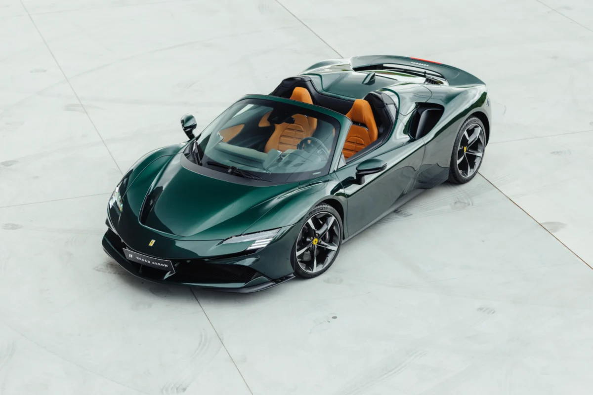 Broad Arrow VE26 2022 Ferrari SF90 Spider