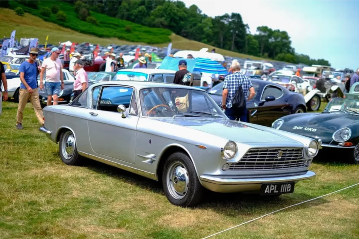 Car Clubs Take Centre Stage