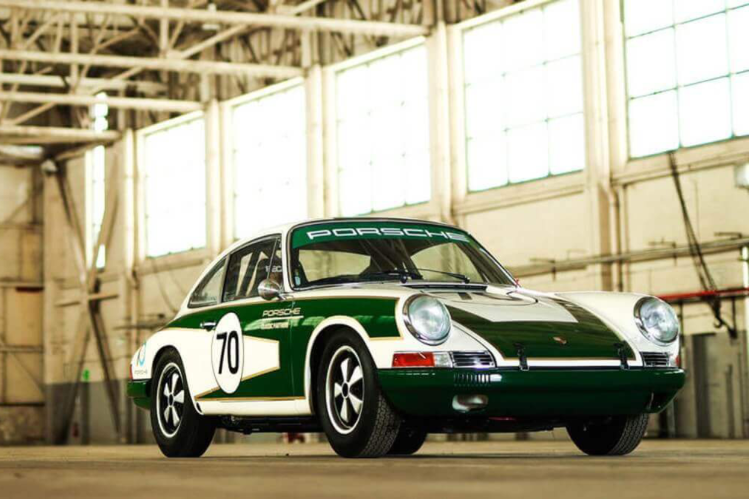 Porsche 911 (991) Richard Attwood Le Mans British Legends Limited Edition (2017)