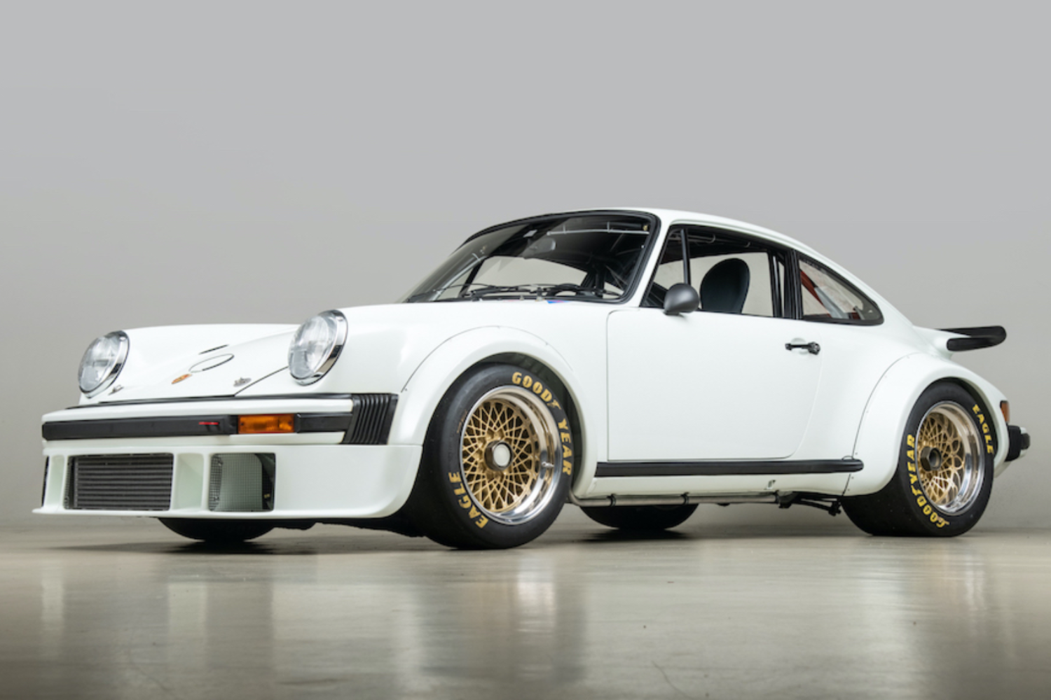 Porsche 934 (1976) - Porsche Club GB