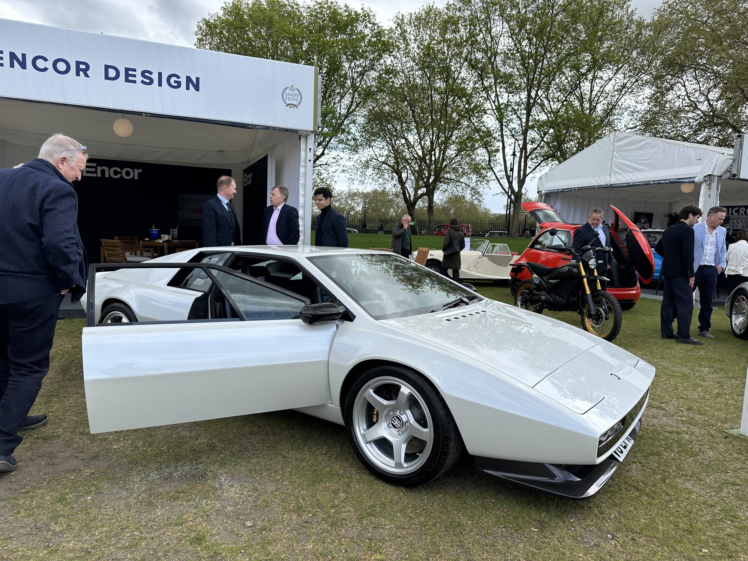 Encor Design - Lotus Esprit S1 at Salon Privé London 2026.