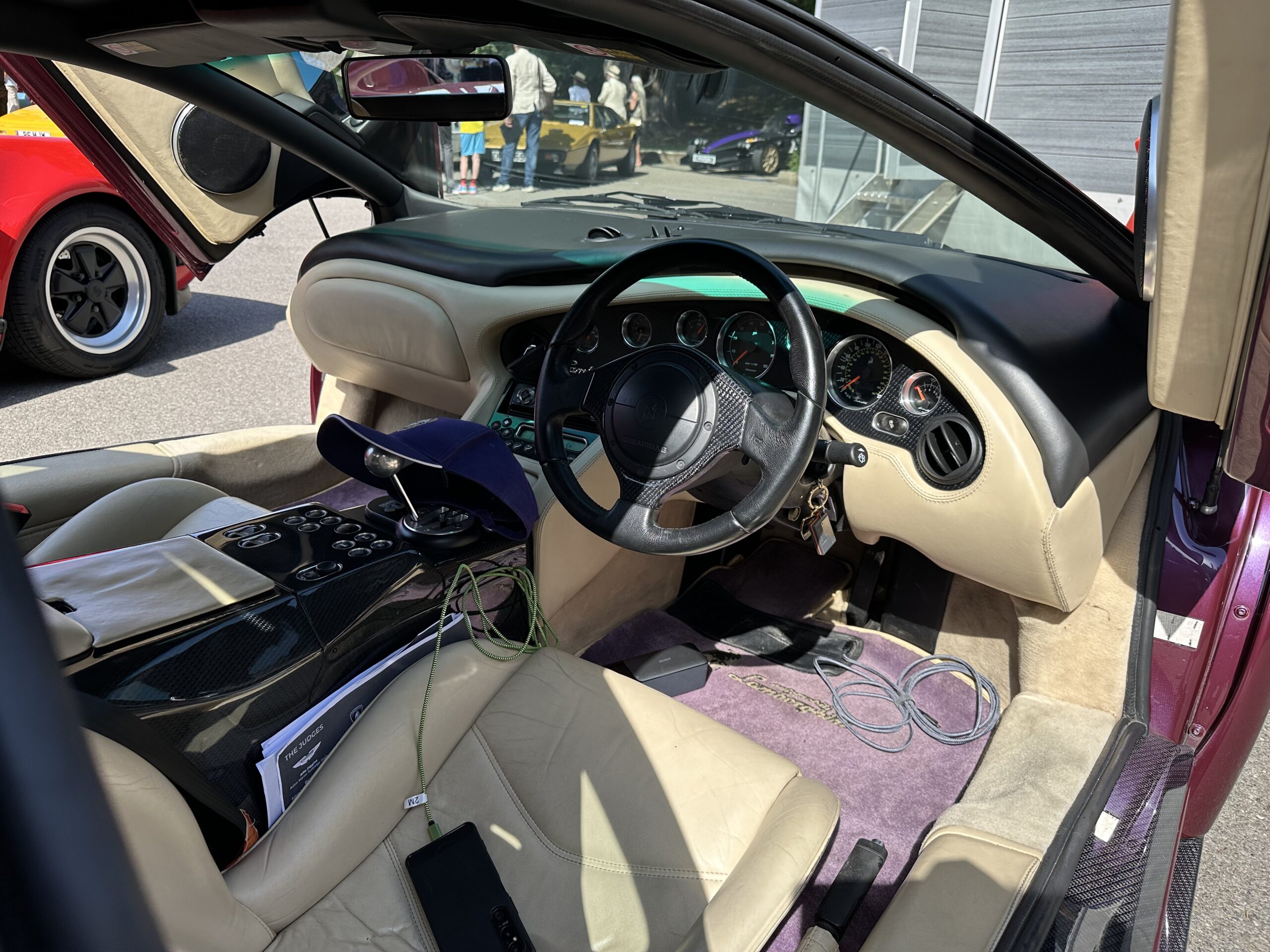 Drivers Union Concours 2026 (Lamborghini Diablo VT in Viola Ophelia - interior)