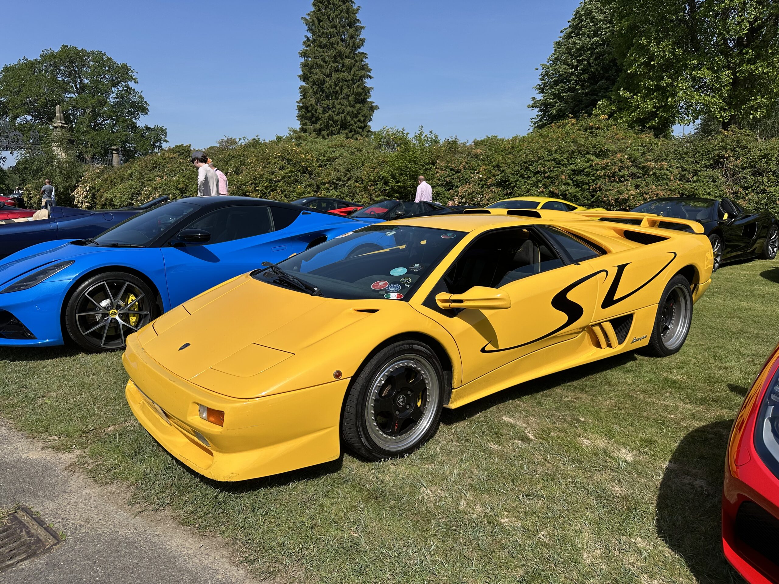 Drivers Union Concours 2026 (Lamborghini Diablo in yellow)