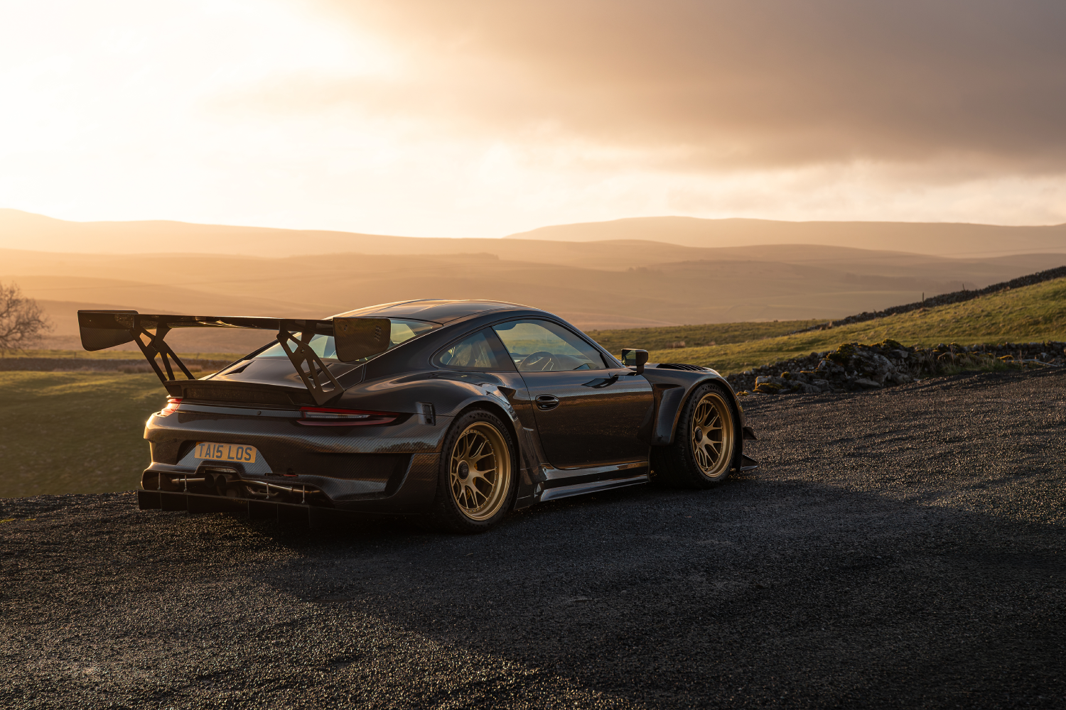 Talos 911 RT - rear right view