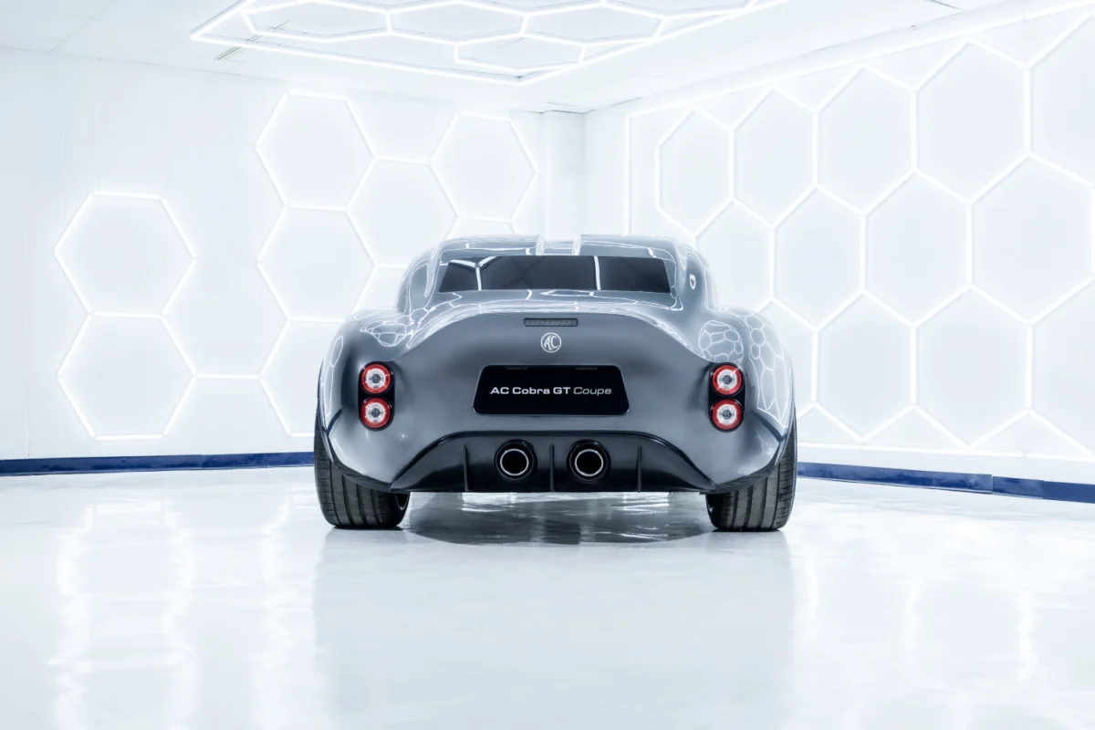 AC Cobra GT Coupe-Rear