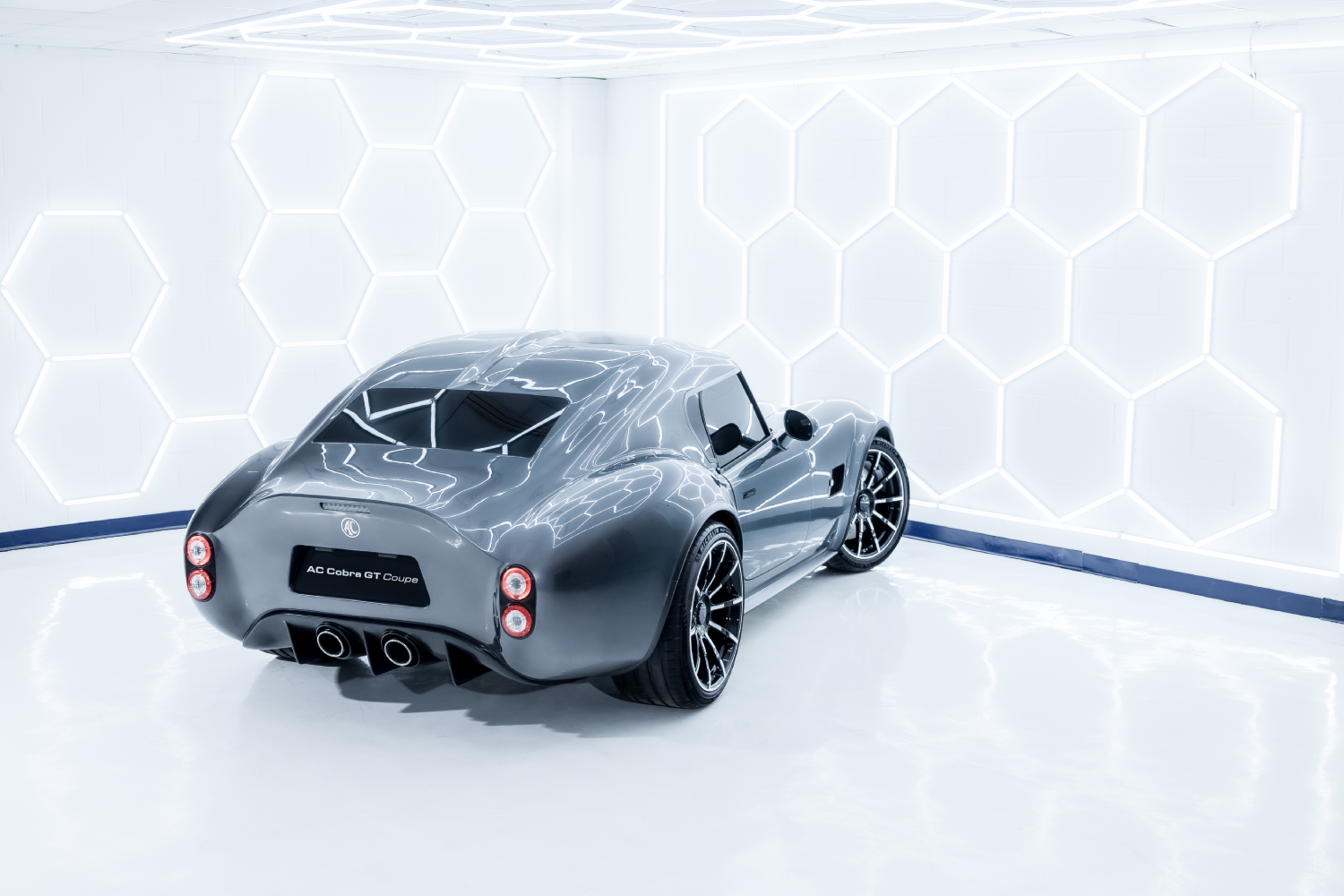 AC Cobra GT Coupe-Rear right view